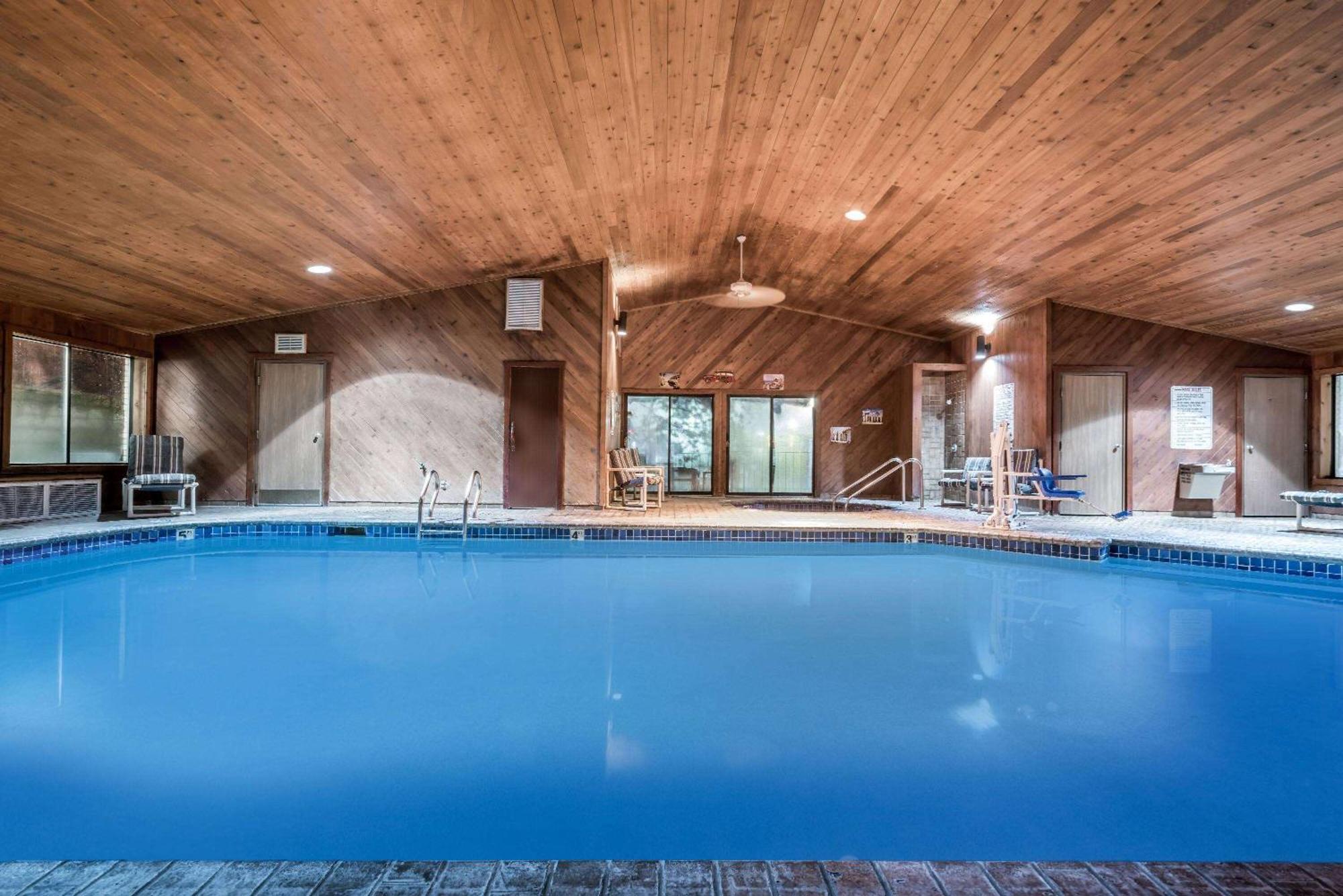 Days Inn By Wyndham Black River Falls - Access To Atv Trail Exterior foto